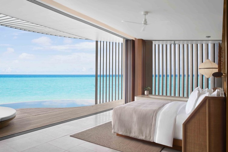 Hotelneueröffnung Malediven - The Ritz Carlton Maldives Fari Islands