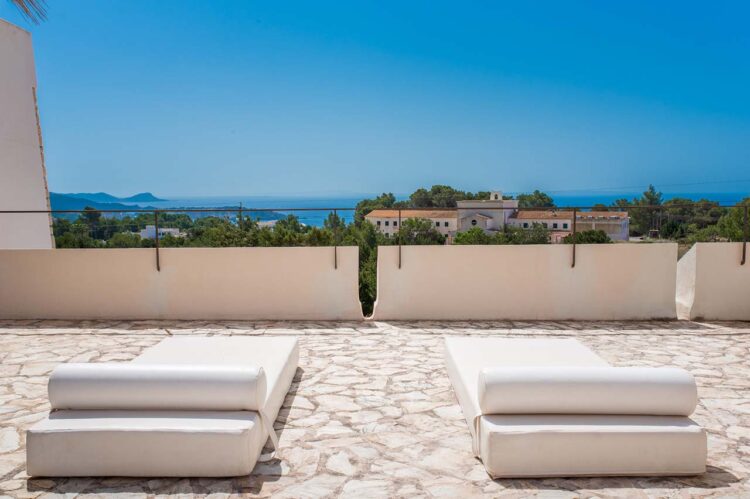 Moderne Ferienvilla Ibiza