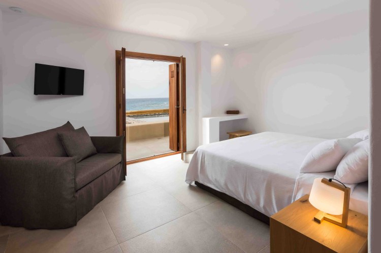 modernes Ferienhaus am Strand Kreta