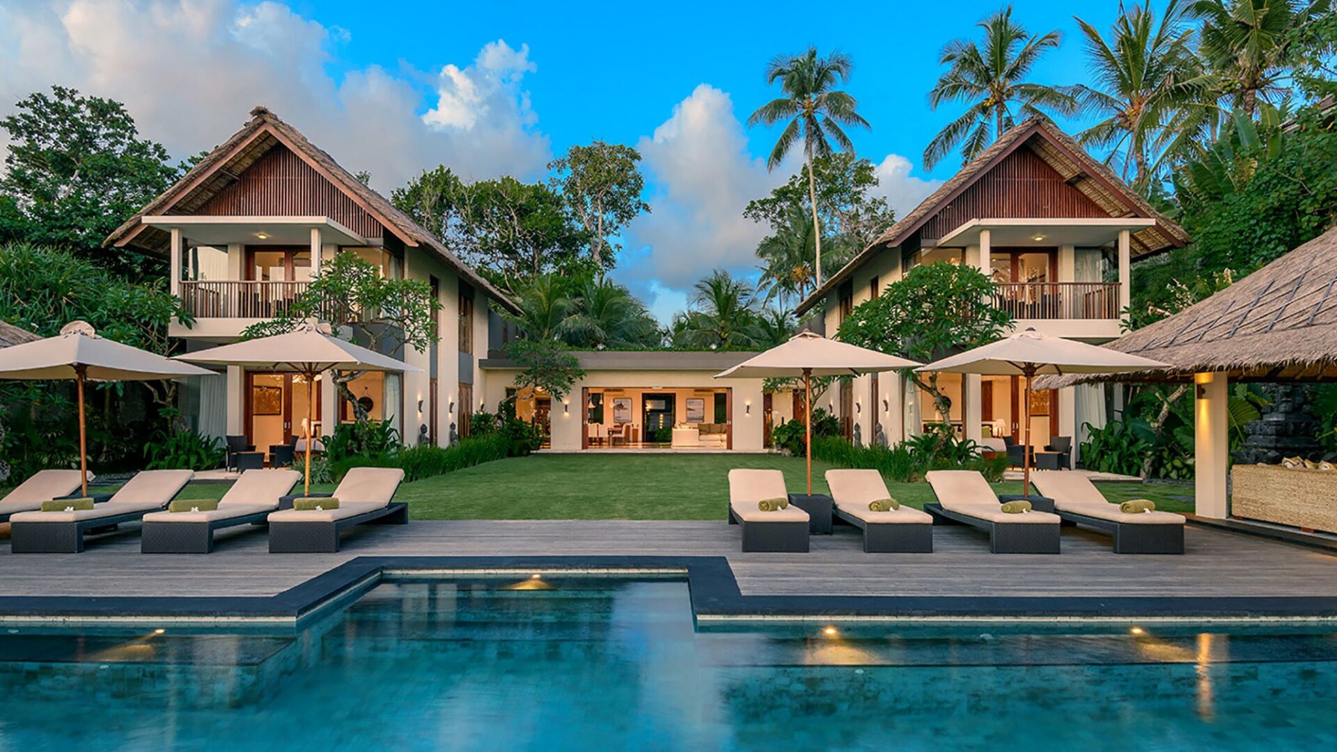 Seseh Beach Villa I Bali Pool Und Garten Oase Mieten