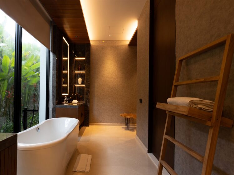 Villa Bie Bali Uluwatu Modern Bathroom Luxusvilla