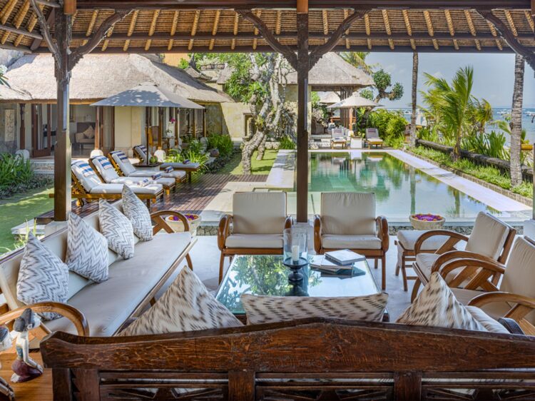 Villa Cemara Sanur Bali Buchen Dining Pavilion