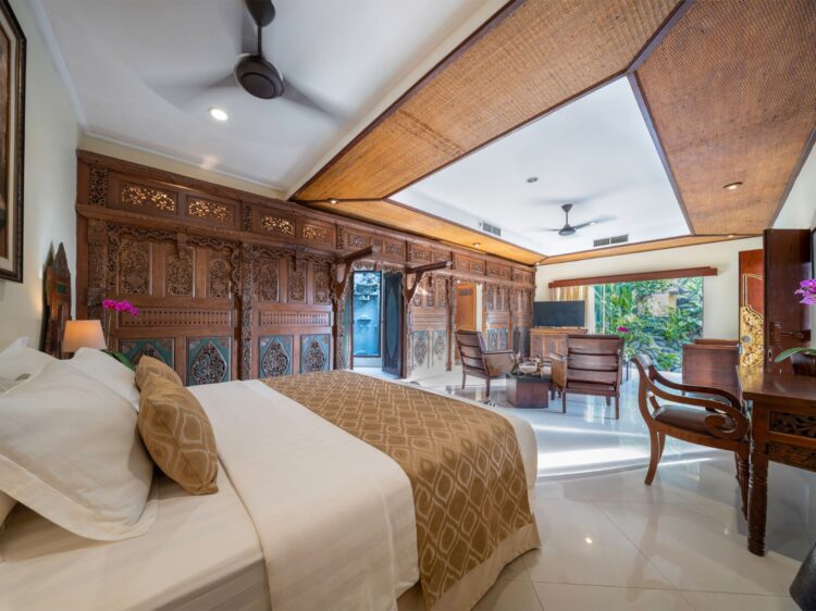 Villa Cemara Sanur Bali Buchen Master Schlafzimmer