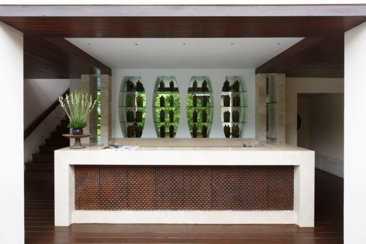 Villa Chintamani Ungasan Bar Luxusvilla Bali Mieten