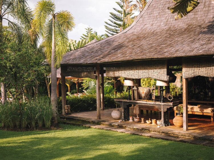 Villa Eden Bali Architektur Joglo Holzvilla Mieten