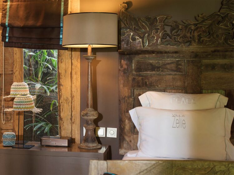 Villa Eden Bali Canopy Bed Luxuszimmer Mieten