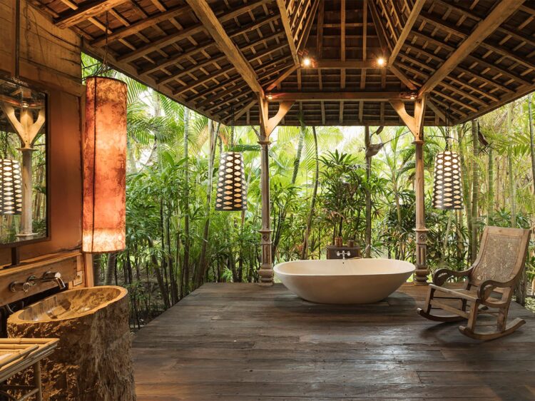 Villa Eden Bali Freiluft Bad Luxus Villa Mieten