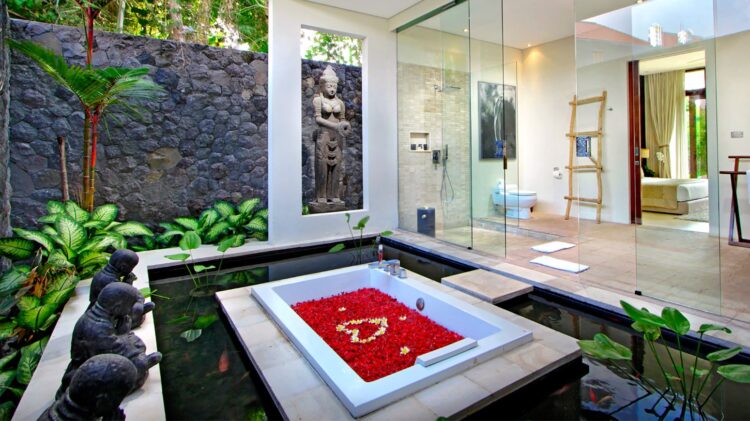 Villa Kalyani Canggu Bali Badewanne Villa Mieten