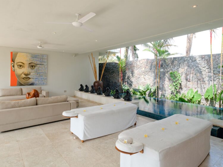 Villa Kalyani Canggu Bali Lounge Bereich Villa Mieten