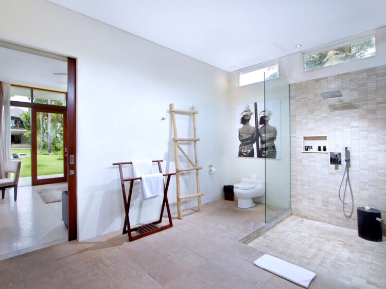 Villa Kalyani Canggu Bali Offenes Bad Gastehaus Mieten
