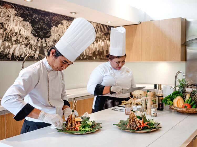 Villa Kalyani Canggu Bali Privater Koch Villa Mieten