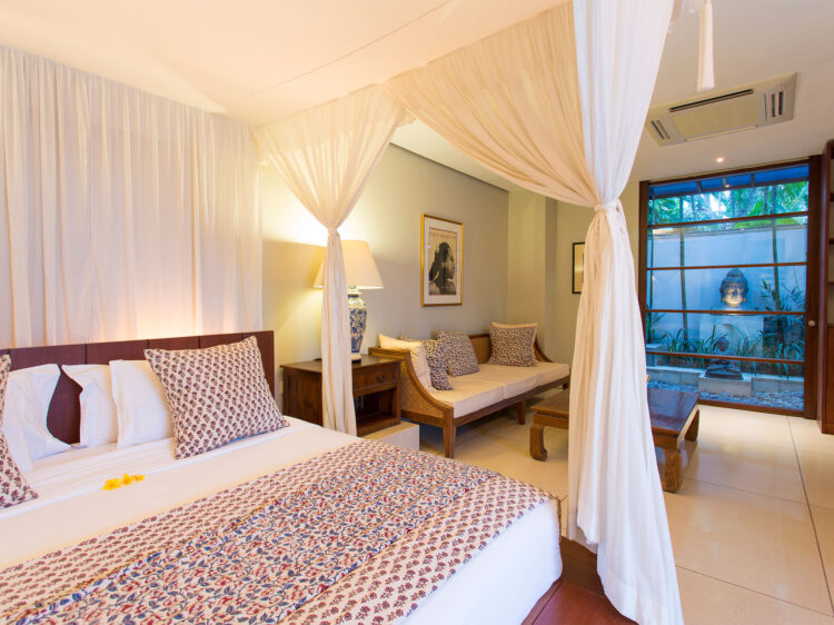 Villa Lilibel Seminyak Bali Buchen Bedroom Luxury