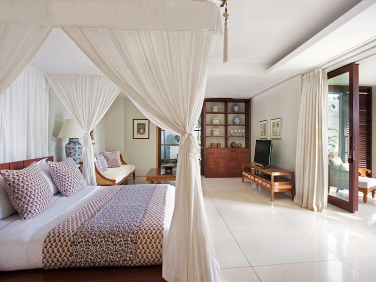 Villa Lilibel Seminyak Bali Mieten Schlafzimmer Luxus