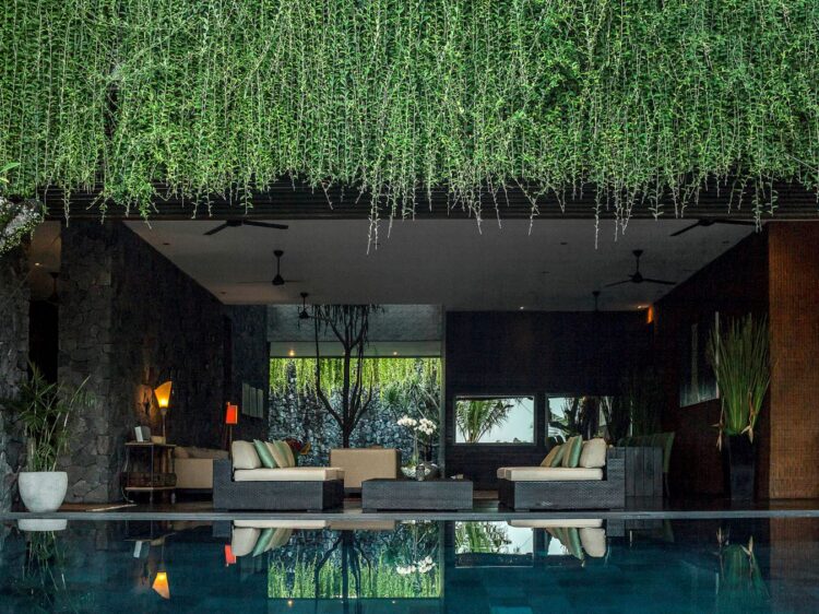 Villa Mana Canggu Bali Wohnbereich Luxusvilla Mieten