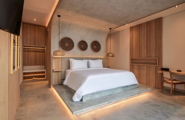 Villa Nini Elly Canggu Bali Buchen Master Schlafzimmer