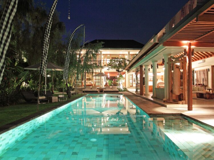 Villa Sarasvati Bali Private Pool Villa Mieten