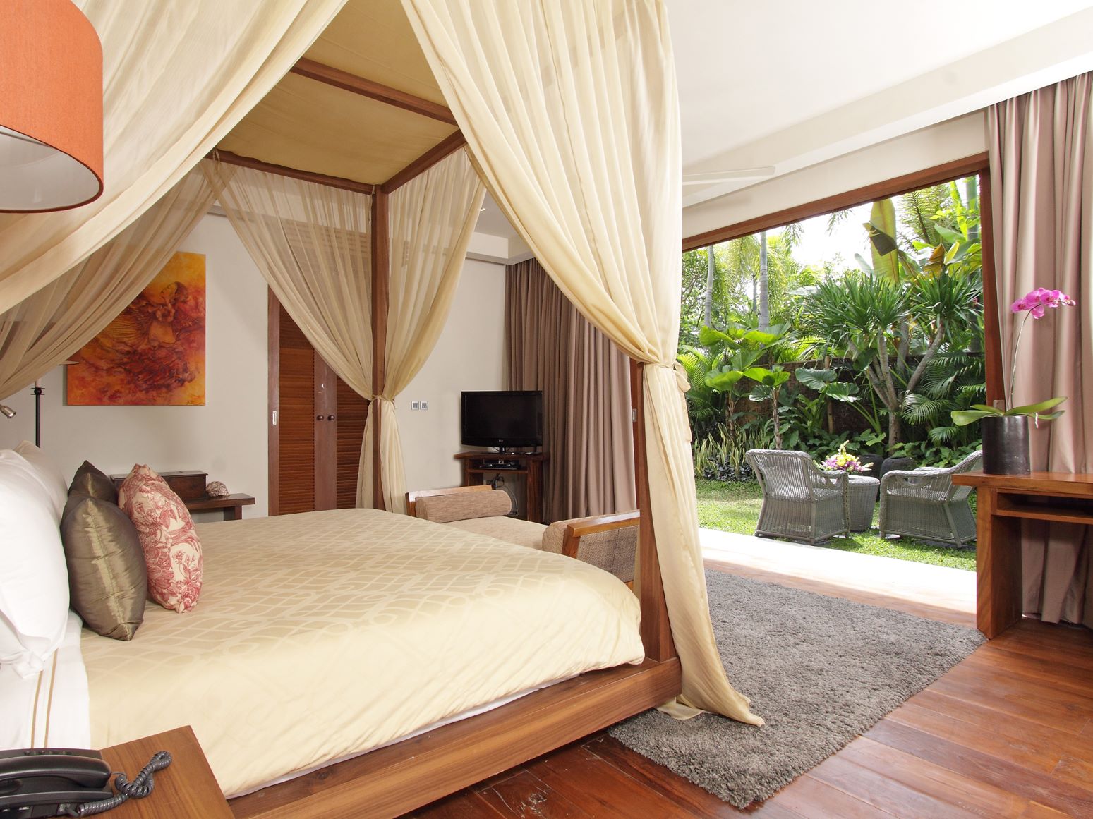 Villa Sarasvati Bali Schlafzimmer Mieten