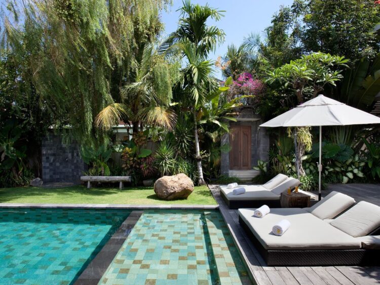 Villa Sarasvati Canggu Swimmingpool Mieten