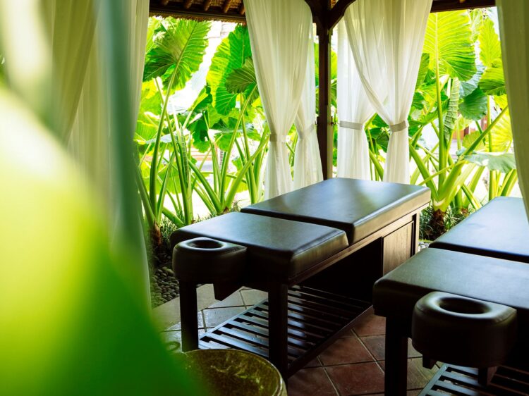 Villa Semarapura Bali Massage Bale Garten Mieten