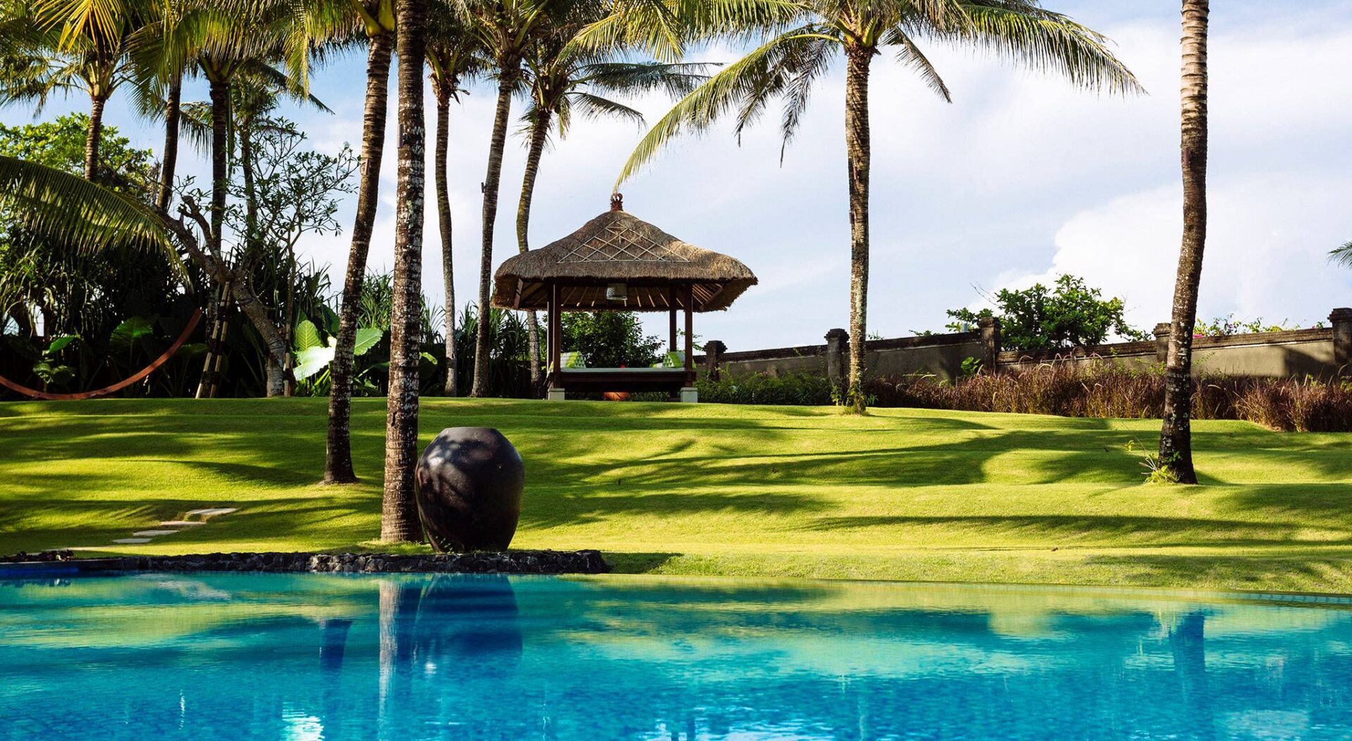 Villa Semarapura Bali Pool Abend Villa Mieten
